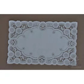 Csipkepapír szögletes 22*35cm-es 100db-os